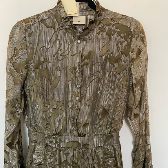 Green and silver metallic designer dress - Picture 2 of 8